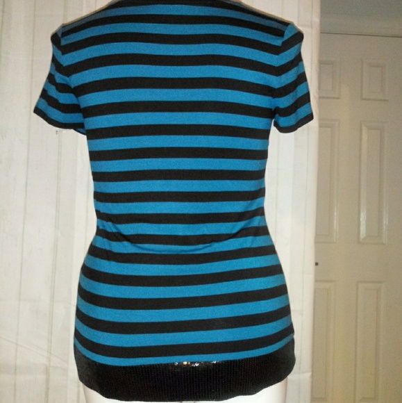 SOLD❤ 3 for $20....Apt 9 shirt w/ Sequence - Picture 4 of 5